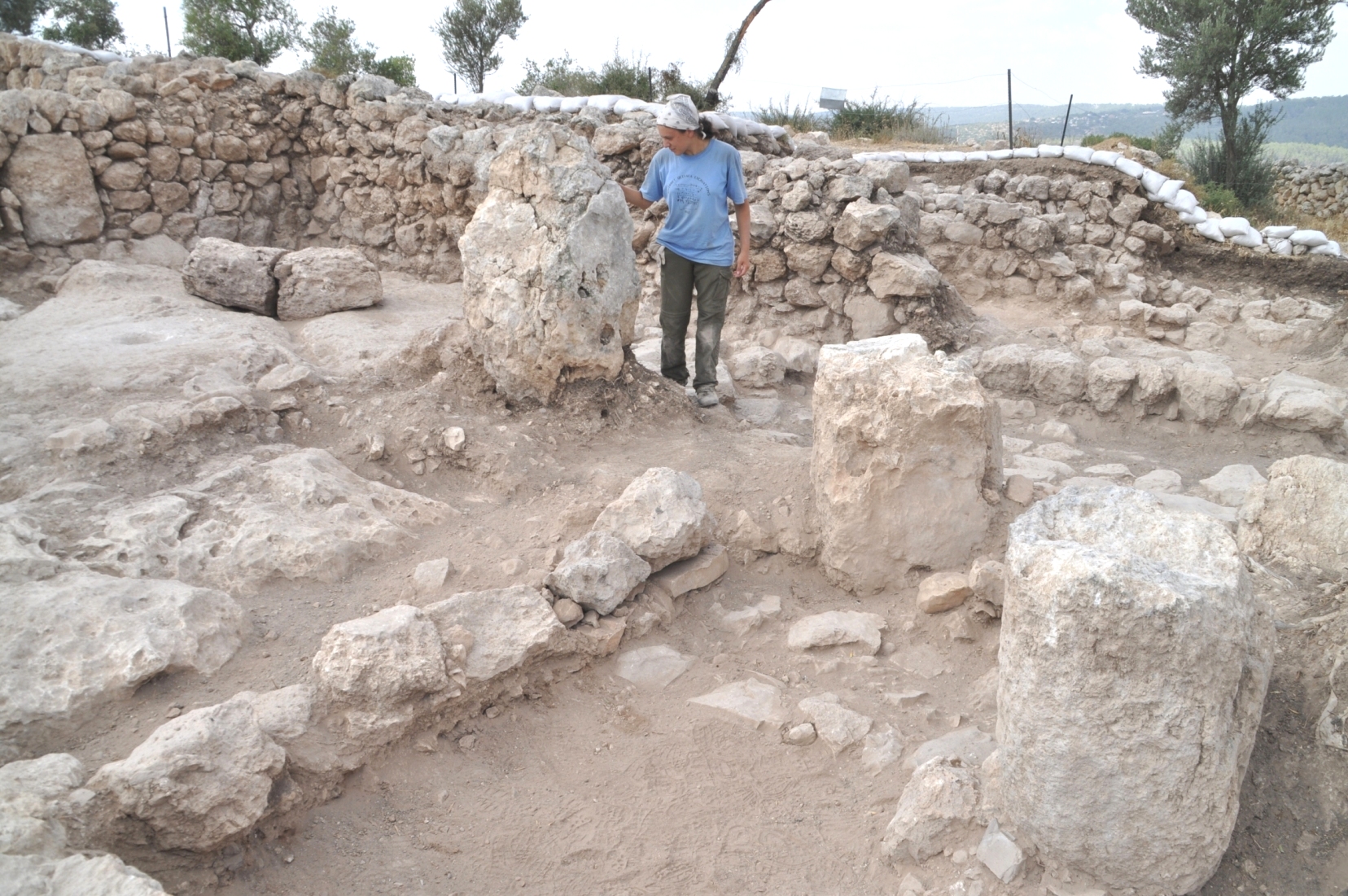 Illustration 6: A pillared storage structure at Khirbet Qeiyafa, of the type common in the Iron Age at a number of sites such as Hazor and Beer Sheva (photo courtesy of the excavation expedition)