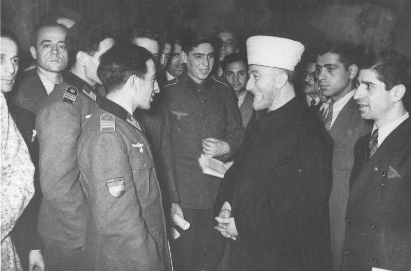 אנטישמיות מזרחית ומערבית; מתנדבים מוסלמים לשורות הצבא הנאצי, עם חאג' אמין אלחוסייני